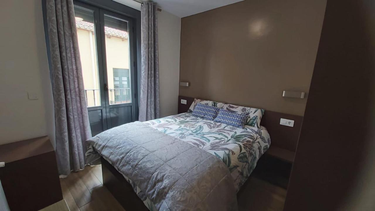 Hostal Corazon De Madrid 1 — Foto 2